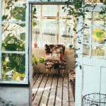 7 Fantastic Ways to Decorate A Shabby Chic Shed